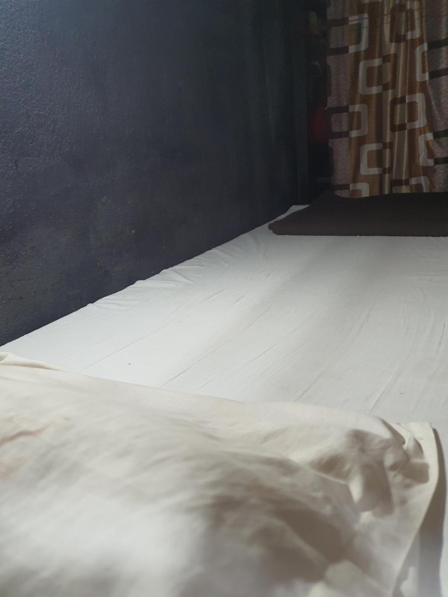 Bapuji Dormitory Hostel Mumbai Kültér fotó