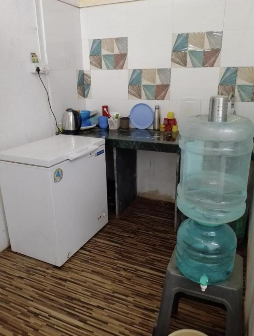 Bapuji Dormitory Hostel Mumbai Kültér fotó